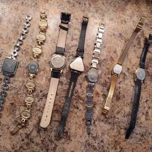 Unique Vintage | Accessories | 7 Vintage Ladies Womens  display picture 3